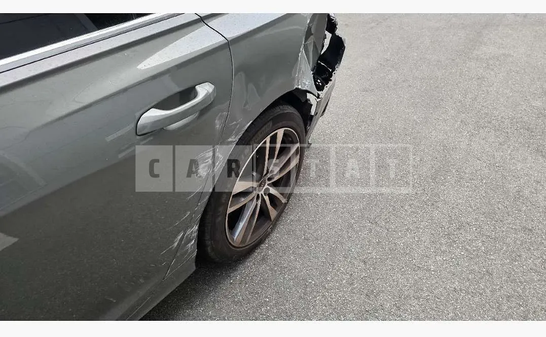 Photo 2 of 40: 2023 Audi A6 40 TDI — Korean insurance auction