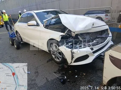 Photo 1 of 5: 2016 Mercedes-Benz C 220d — Korean insurance auction