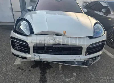 Photo 1 of 34: 2023 Porsche Cayenne E-Hybrid Coupe (5-Seater) — Korean insurance auction