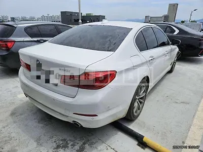 Photo 1 of 8: 2018 BMW 520i — Korean insurance auction