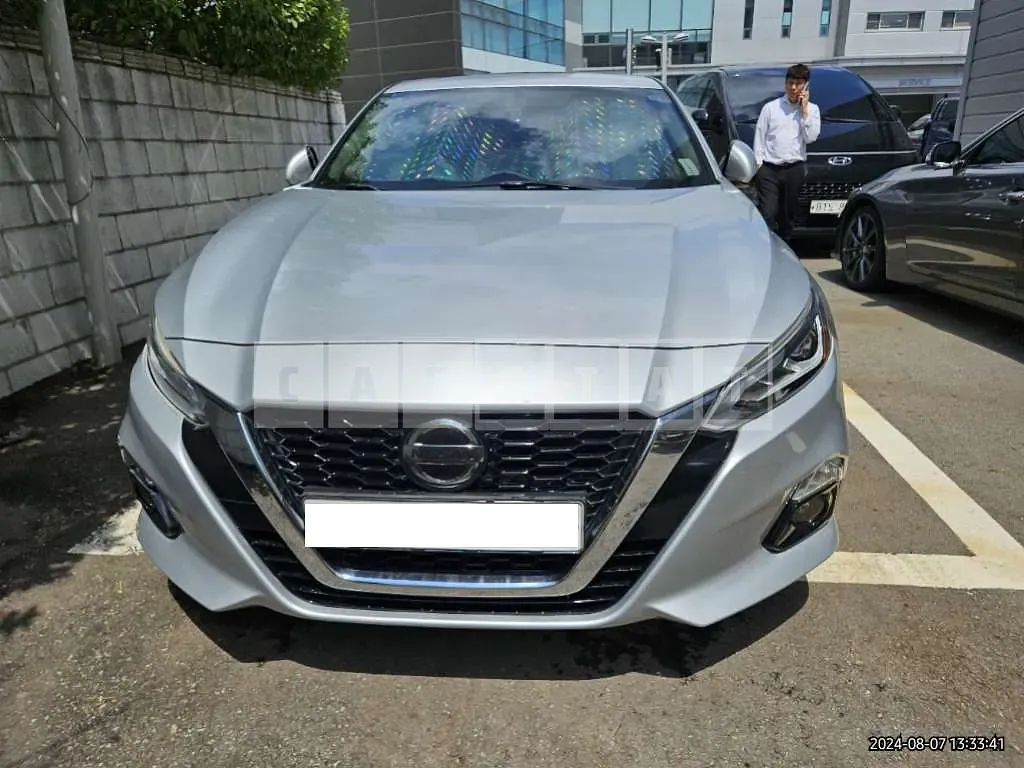 Photo 2 of 23: 2019 Nissan Altima 2.5 — Korean insurance auction