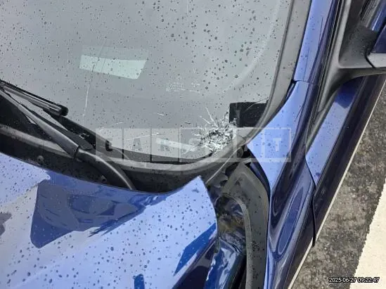 Photo 2 of 17: 2018 Mercedes-Benz 320d — Korean insurance auction