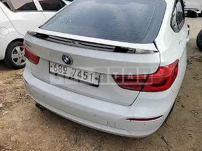 Photo 1 of 21: 2017 BMW 320d GranTurismo, VIN WBA8T310XHG800444 — Korean insurance auction