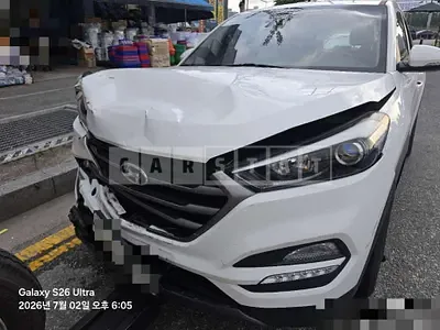 Photo 1 of 8: 2015 Hyundai Tucson TL 2.0 — Korean insurance auction