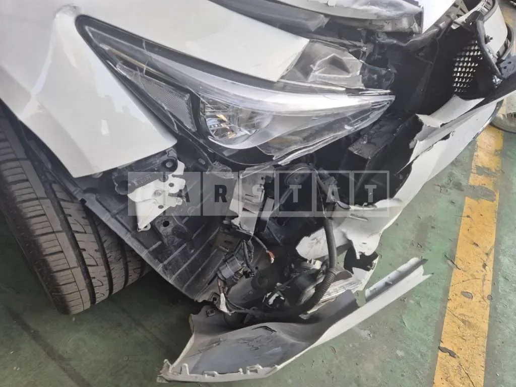 Photo 2 of 16: 2015 Infiniti Q50 2.2d — Korean insurance auction