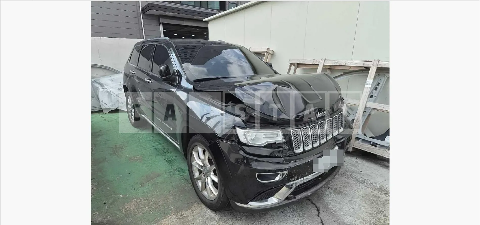 Photo 2 of 14: 2015 Jeep Zip Grand Cherokee — Korean insurance auction