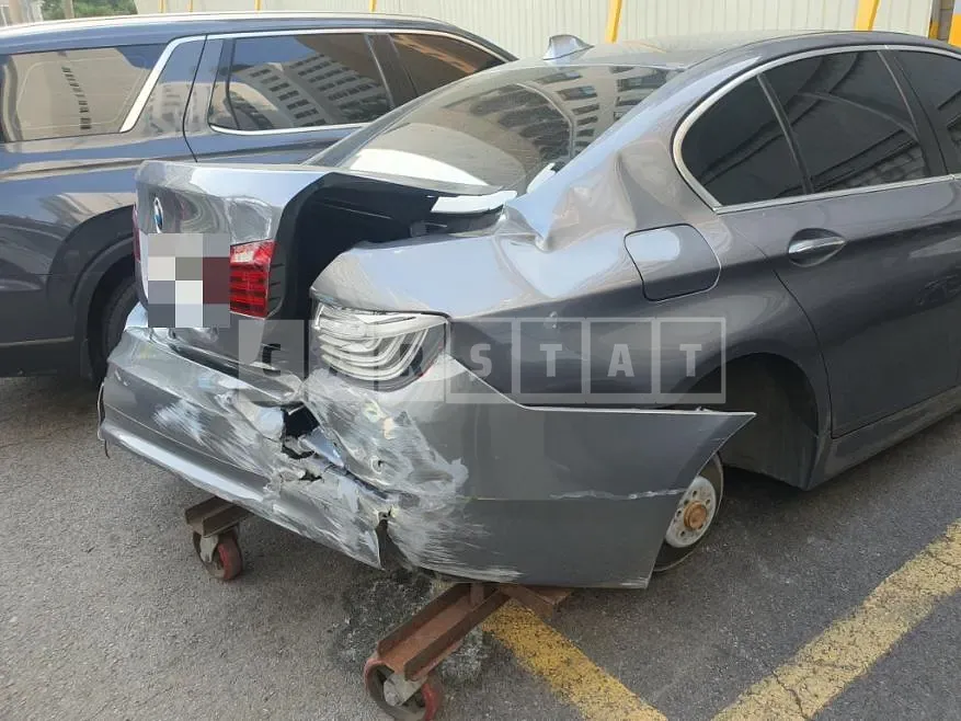 Photo 2 of 8: 2015 BMW 520d — Korean insurance auction