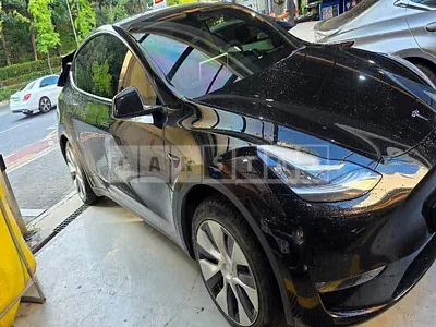 Photo 1 of 11: 2021 Tesla Model Y Standard Range, VIN 5YJYGDED1MF235208 — Korean insurance auction