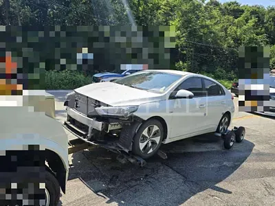 Photo 1 of 6: 2017 Hyundai IONIQ Electric Car — Korean insurance auction