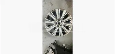 Photo 1 of 5: 2016 Land Rover (parts) Range Rover Wheels — Korean insurance auction