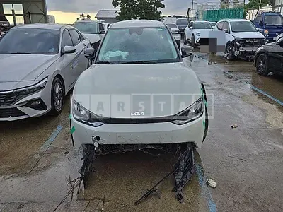 Photo 1 of 51: 2022 Kia EV6 Long Range 4WD — Korean insurance auction