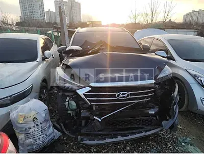 Photo 1 of 13: 2019 Hyundai Tucson, VIN KMHJ581ABKU106662 — Korean insurance auction