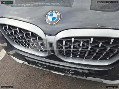 Photo 1 of 9: 2022 BMW X4 xDrive20i, VIN WBA21DT04N9L27106 — Korean insurance auction