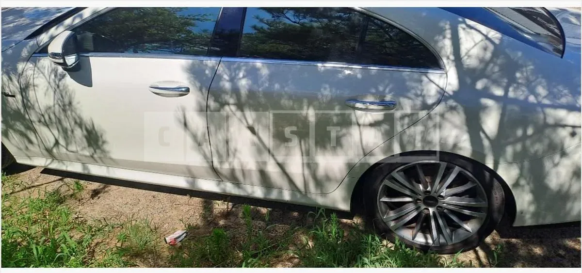 Photo 2 of 30: 2019 Mercedes-Benz CLS400 d 4Matic — Korean insurance auction