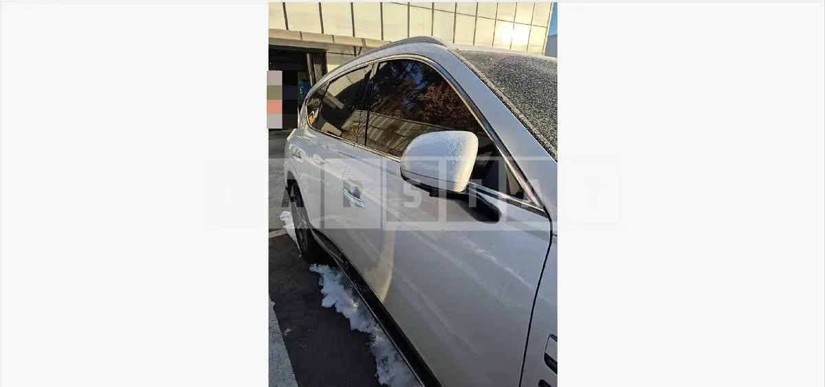 Photo 2 of 26: 2025 Genesis GV80 AWD — Korean insurance auction