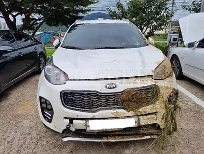 Photo 1 of 18: 2016 Kia Sportage, VIN KNAPR813BGK013574 — Korean insurance auction