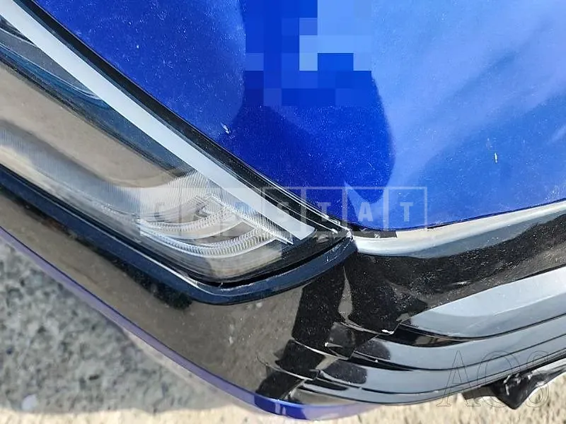 Photo 2 of 33: 2018 Hyundai IONIQ Hybrid, VIN KMHC851CGKU112507 — Korean insurance auction