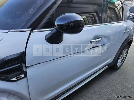 Photo 2 of 37: 2019 MINI Cooper Countryman — Korean insurance auction