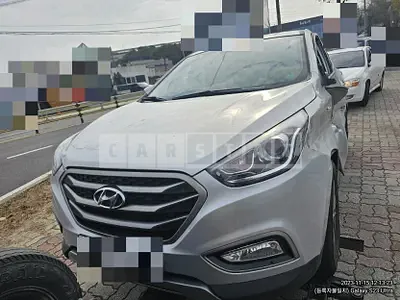 Photo 1 of 10: 2014 Hyundai Tucson ix 4WD — Korean insurance auction