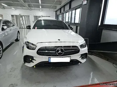 Photo 1 of 50: 2023 Mercedes-Benz E 350 4Matic — Korean insurance auction