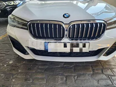 Photo 1 of 10: 2022 BMW 523d — Korean insurance auction