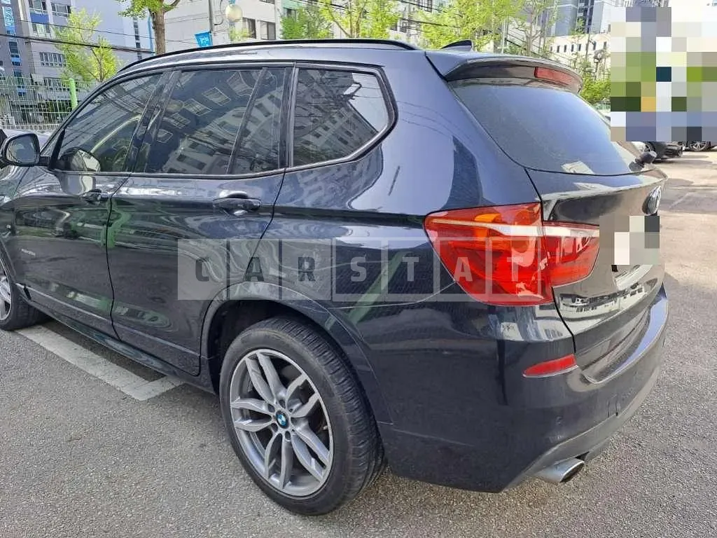 Photo 2 of 10: 2017 BMW X3 xDrive20d — Korean insurance auction