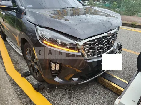 Photo 2 of 14: 2015 Kia Sorento, VIN KNAPK81ABFA022804 — Korean insurance auction