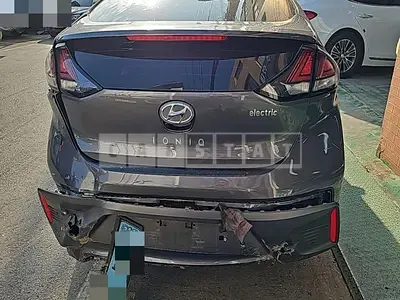 Photo 1 of 6: 2019 Hyundai IONIQ, VIN KMHC051JFLU052437 — Korean insurance auction