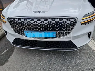 Photo 1 of 8: 2022 Genesis GV70, VIN KMTMA811PNU006669 — Korean insurance auction