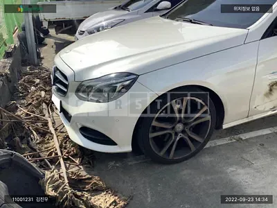 2015 mercedes /e220
