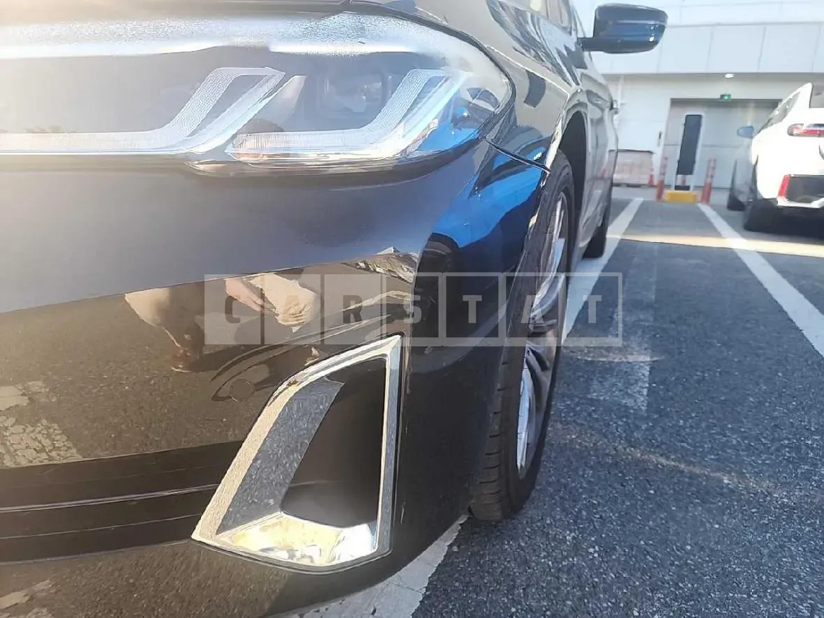 Photo 2 of 6: 2022 BMW (parts) 530i Headlamp, VIN WBA71BH00PWY06906 — Korean insurance auction