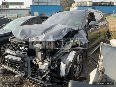 Photo 1 of 21: 2022 Kia Sorento Hybrid, VIN KNARJ81GBPA146581 — Korean insurance auction
