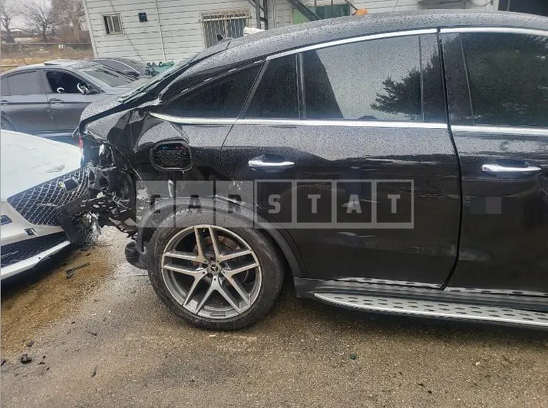 Photo 2 of 14: 2018 Mercedes-Benz GLE350 d 4Matic Coupe, VIN WDCED2EB0JA113226 — Korean insurance auction