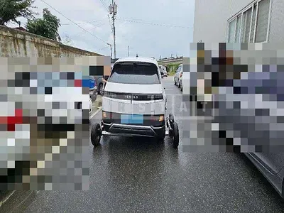 Photo 1 of 47: 2022 Hyundai IONIQ 5 AWD, VIN KMHKN81FPPU130452 — Korean insurance auction