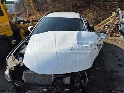 Photo 1 of 14: 2024 Hyundai Tucson Hybrid, VIN KMHJC811BRU303867 — Korean insurance auction