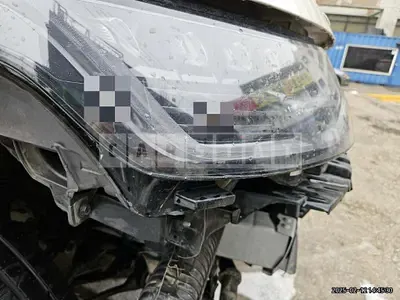 Photo 1 of 1: 2019 Land Rover (parts) Range Rover SDV8 Headlamp — Korean insurance auction