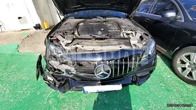 Photo 1 of 29: 2017 Mercedes-Benz E220d, VIN WDDZF0EB1HA031690 — Korean insurance auction
