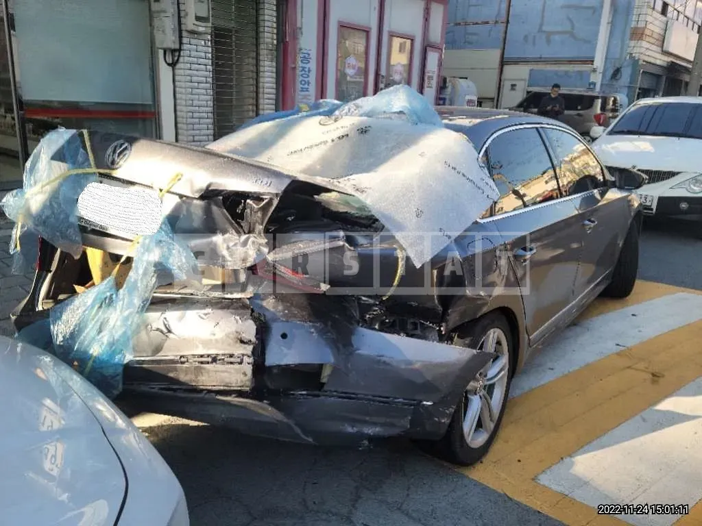 Photo 2 of 10: 2015 Volkswagen Passat 2.0 TDI, VIN 1VWZZZA3ZFC069398 — Korean insurance auction