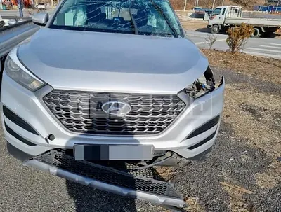 Photo 1 of 30: 2016 Hyundai Tucson 1.7, VIN KMHJ2815GHU277164 — Korean insurance auction