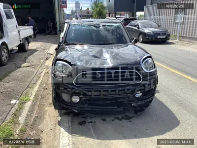 Photo 1 of 20: 2018 MINI Cooper D Countryman ALL4, VIN WMWYU1104J3E83956 — Korean insurance auction