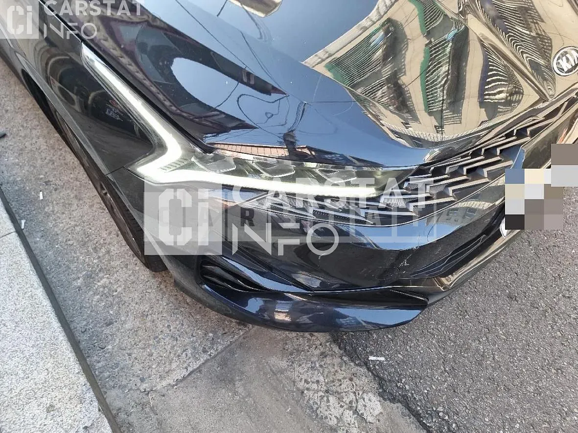 Photo 2 of 9: 2019 Kia K5 1. — Korean insurance auction