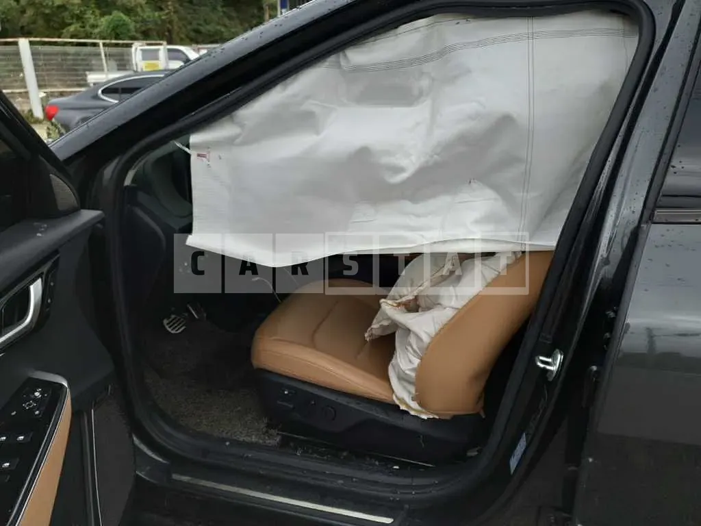 Photo 2 of 9: 2022 Kia EV6 Long Range 4WD — Korean insurance auction