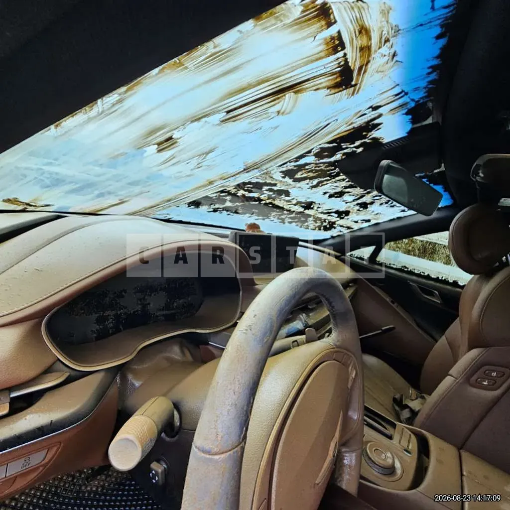 Photo 2 of 10: 2021 Genesis G80 — Korean insurance auction