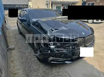 Photo 1 of 15: 2020 BMW 530i Luxury — Korean insurance auction