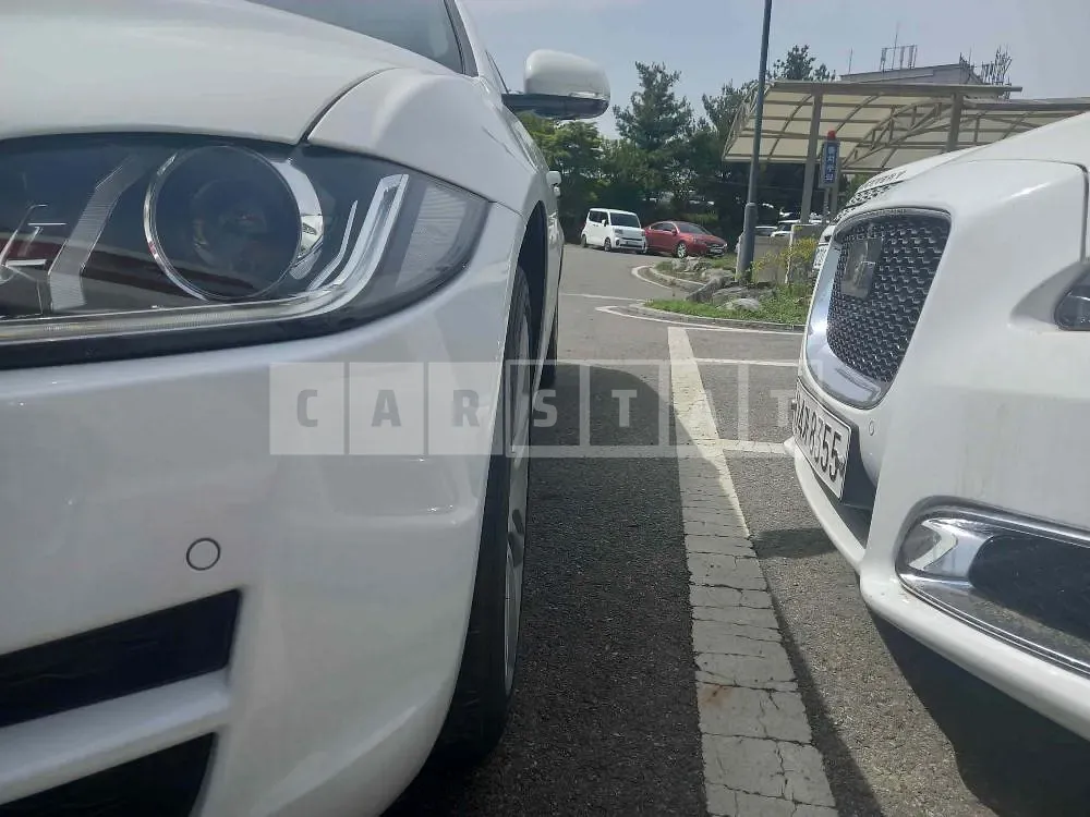 Photo 2 of 44: 2016 Jaguar XE, VIN SAJAB4BN5GA931470 — Korean insurance auction
