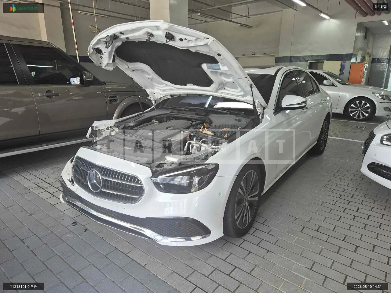 Photo 2 of 13: 2020 Mercedes-Benz E250, VIN W1KZF4FB5MA888692 — Korean insurance auction