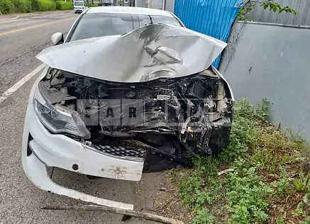Photo 2 of 9: 2016 Kia K5, VIN KNAGS416BGA019148 — Korean insurance auction