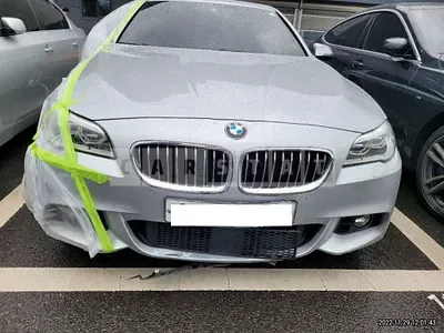 Photo 1 of 11: 2016 BMW 520d, VIN WBA5E5102GG209290 — Korean insurance auction