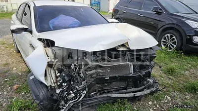 Photo 1 of 8: 2018 Kia K5 — Korean insurance auction