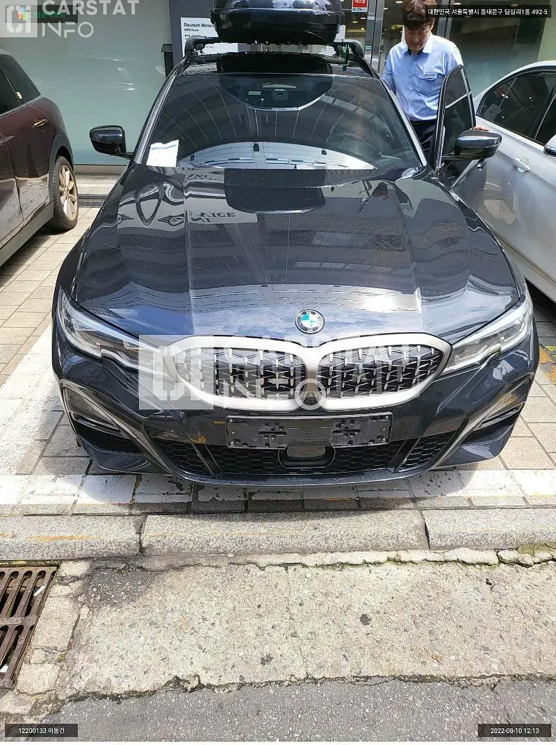 Photo 2 of 17: 2021 BMW 320d Touring, VIN WBA6L510XMFK48396 — Korean insurance auction